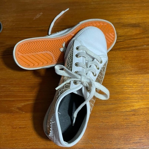 Creative Recreation Tennis Shoes - Picture 6 of 6